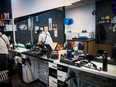 Бръснарски салон "Нова визия"