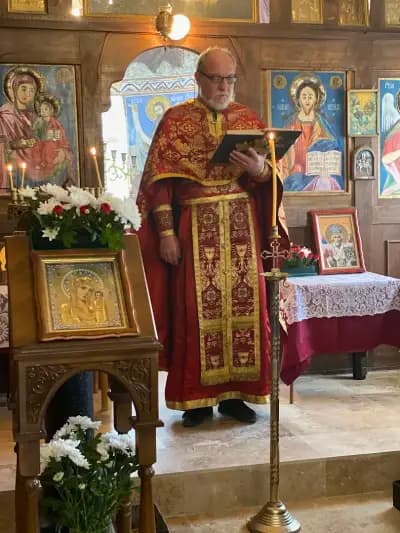 Храм „Света Петка“