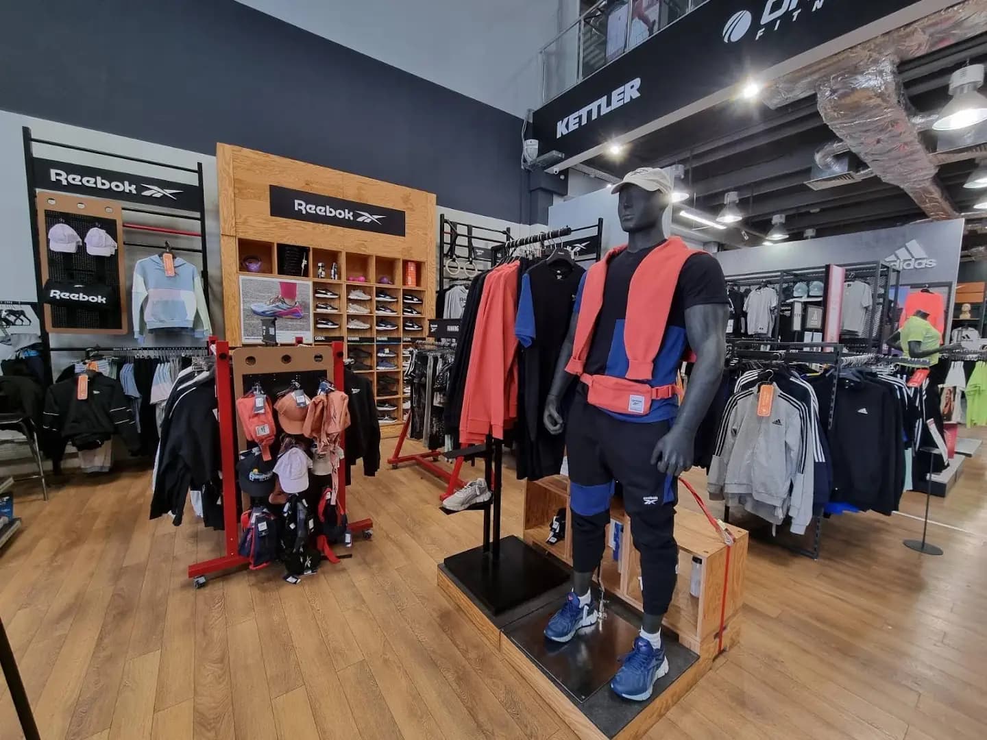 SPORT DEPOT Пловдив MEGA STORE