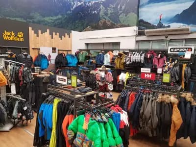 SPORT DEPOT Пловдив MEGA STORE