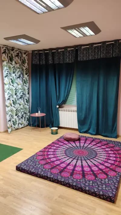 Massage Sofia "Aloha" - Масажи София „Алоха" | AntiStress, AntiAge Manual, Курсове по Масаж, Масажни стоки