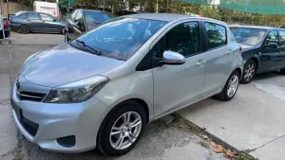 Автокъща AVI AUTO & AUTO MALL CENTER