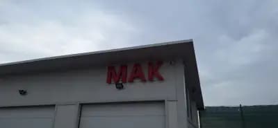 Автокъща Мак