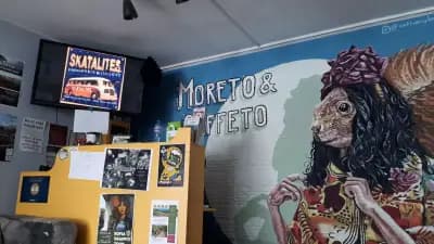 Морето енд Кафето