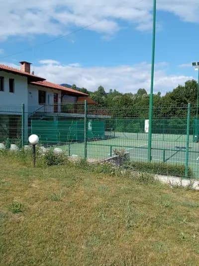 Тенис комплекс Синьото - Tennis Courts