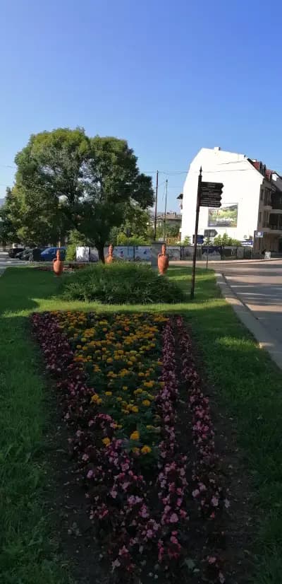 Специализирана болница за активно лечение на белодробни болести - Троян ЕООД