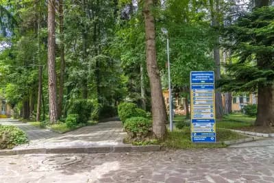 Специализирана болница за активно лечение на белодробни болести - Троян ЕООД