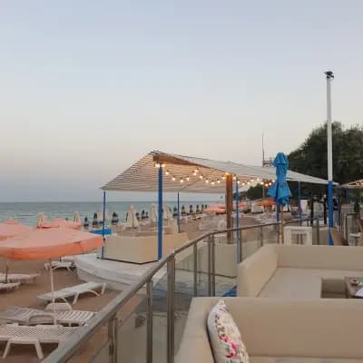 Tutti Beach Restaurant