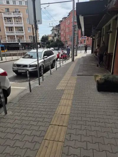 Бай дъ уей (Между другото)
