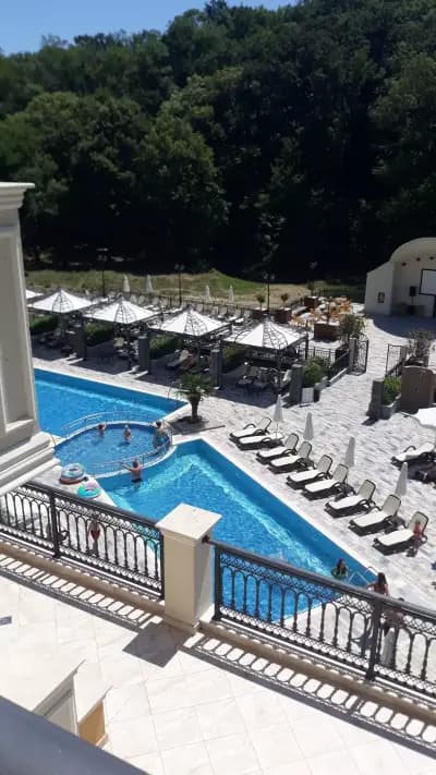 Съни Турс ООД