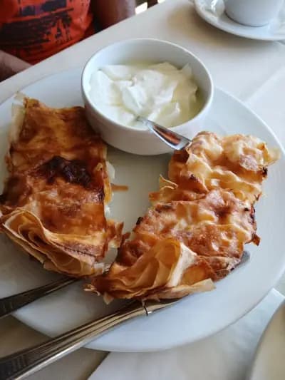 Страноприемницата