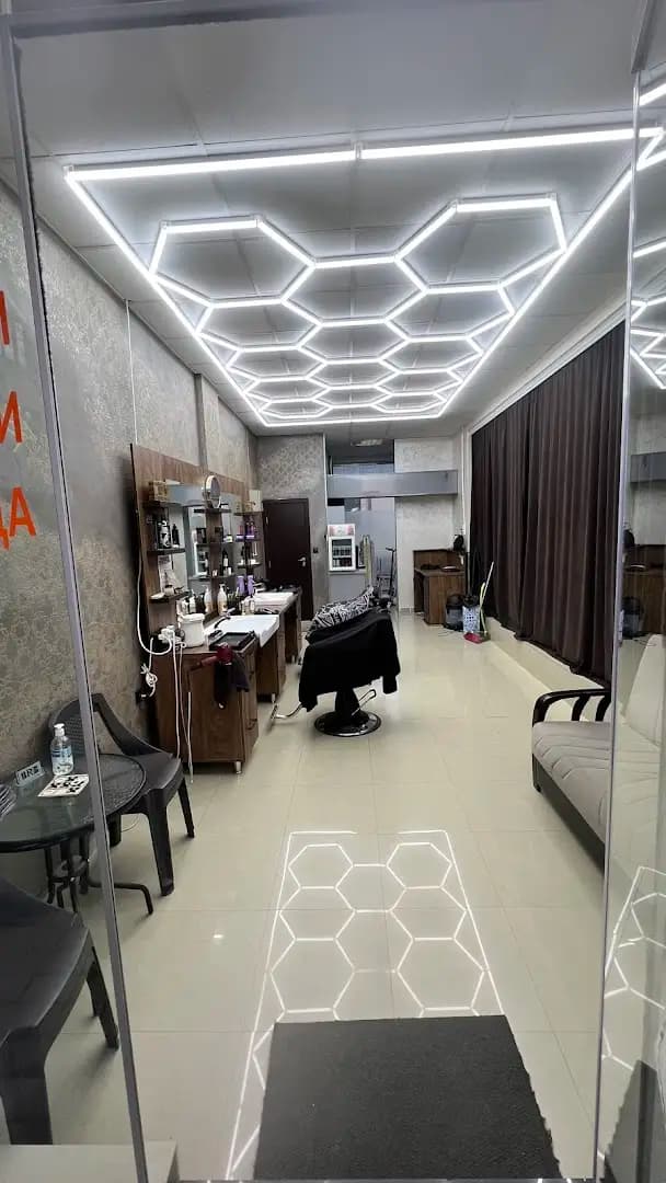 Бръснарски салон Шумен | Salon Crown