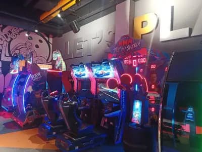 Боулинг MegaXtreme - SkyCity mall