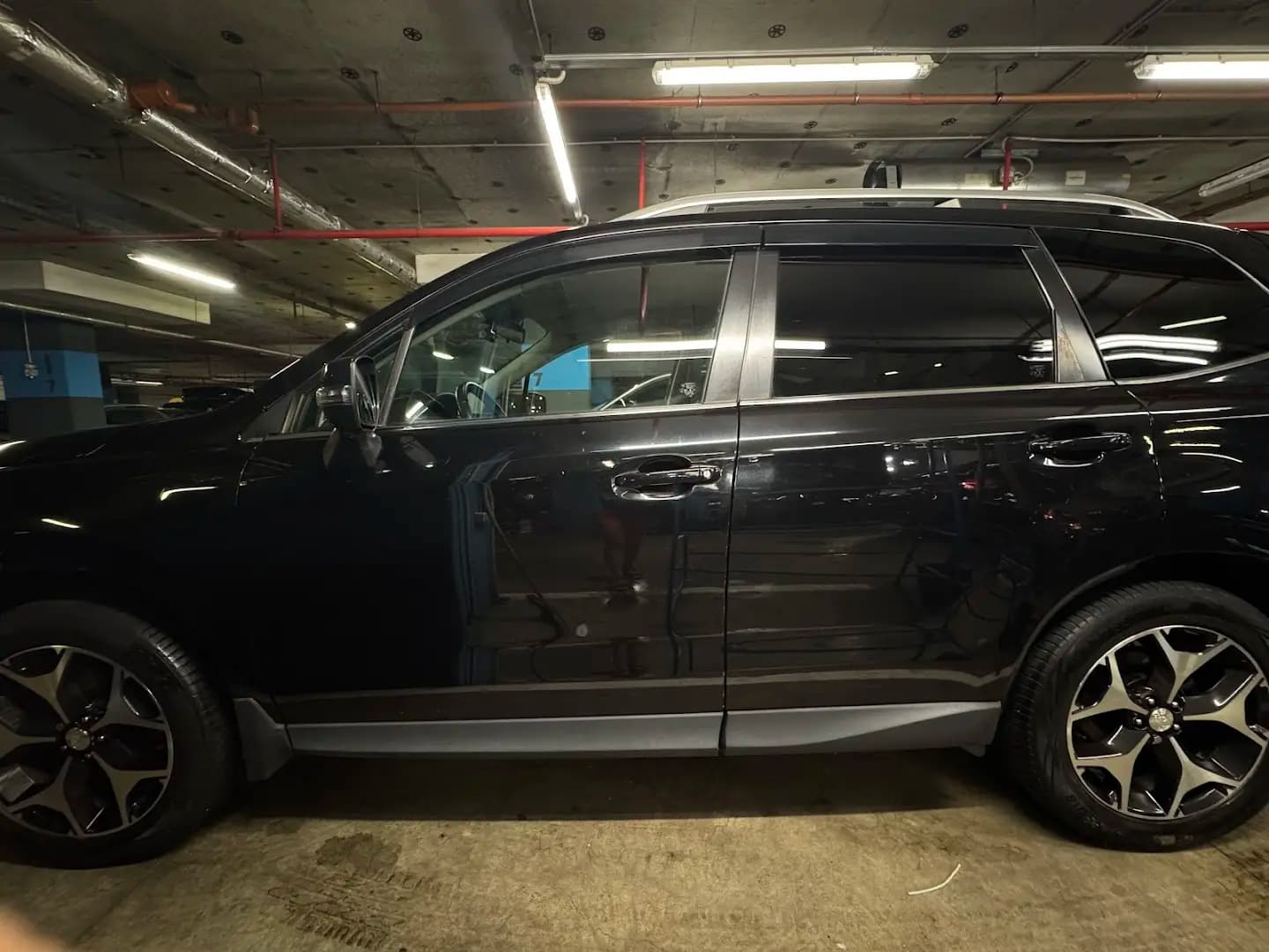 Автомивка Auto Bubbles и център за гуми