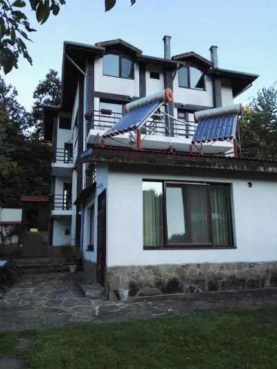 Къща Ариранг