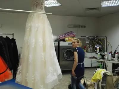 Химическо чистене и боядисване Дон Арт І Пране и сгъване І Боядисване на кожа І Боядисване на памук І Почистване на