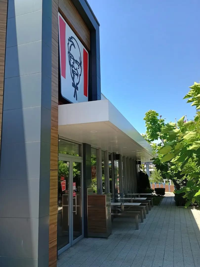 KFC Drive Thru Бургас