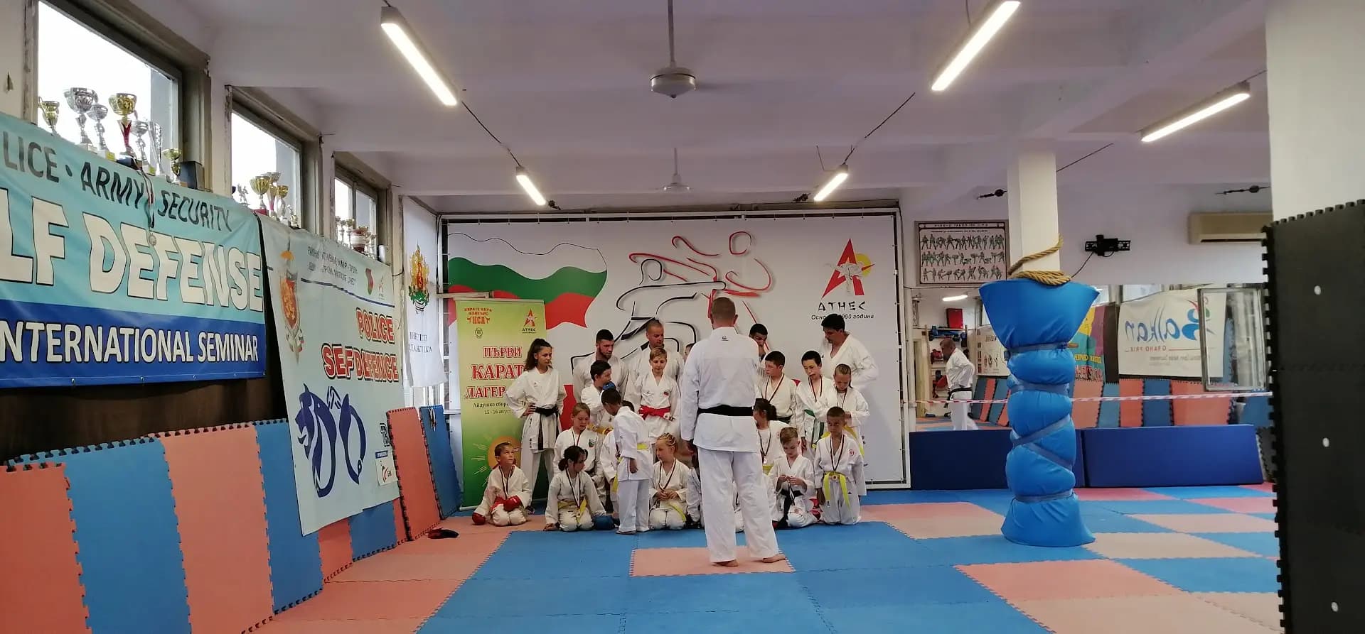 Къща за гости, Конна база и Моабетница Алфа-Даниел