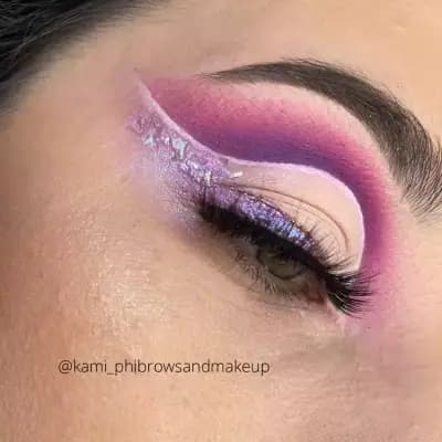 Kameliya Todorova - Mикроблейдинг и Професионален Грим / PhiBrows & Make up