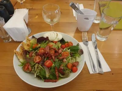Пица-ресторант "ИЛИ" / Pizza-restaurant "ILI"
