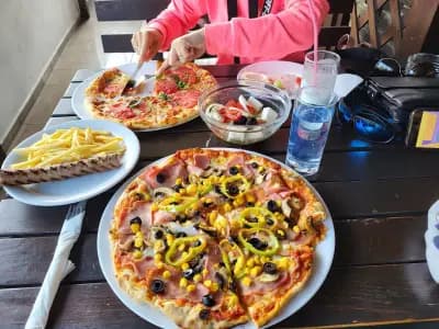 ROYAL Pizza & Restaurant