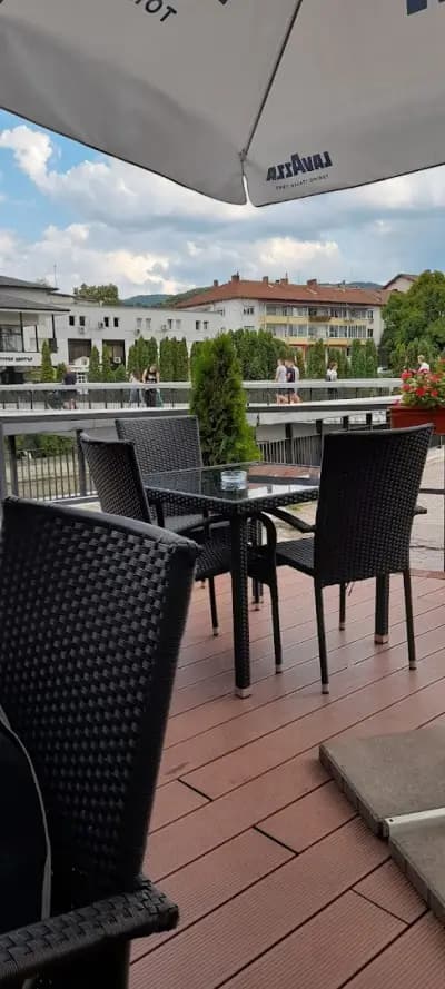 ROYAL Pizza & Restaurant