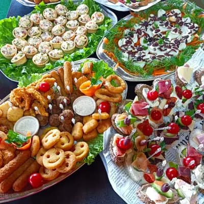 Снекбар „Вкусен свят“