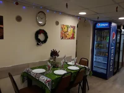 Снекбар „Вкусен свят“