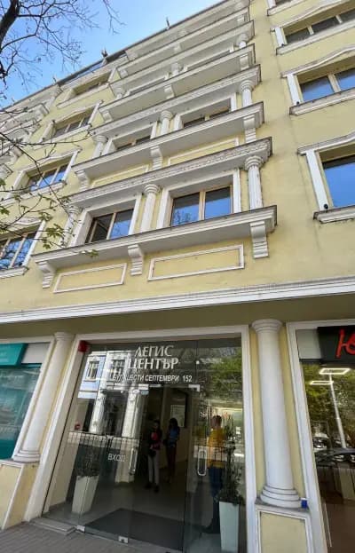 Недвижими имоти Focus Real Estates