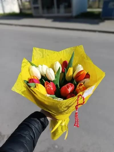 Доставка на цветя Варна Mirenaflowers