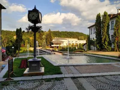 Музей на народните художествени занаяти и приложните изкуства