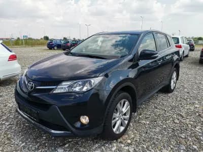 Car dealer Yovi BG