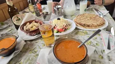 Ресторант "Чинарите"