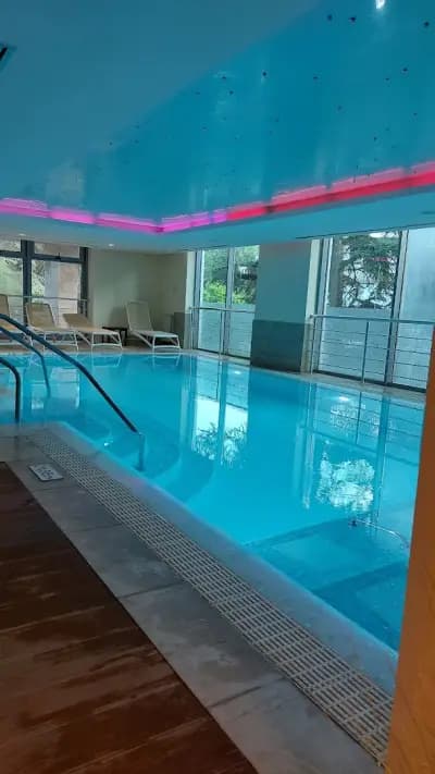 Elements Spa - Flamingo Grand