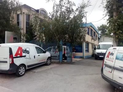 Auto 1