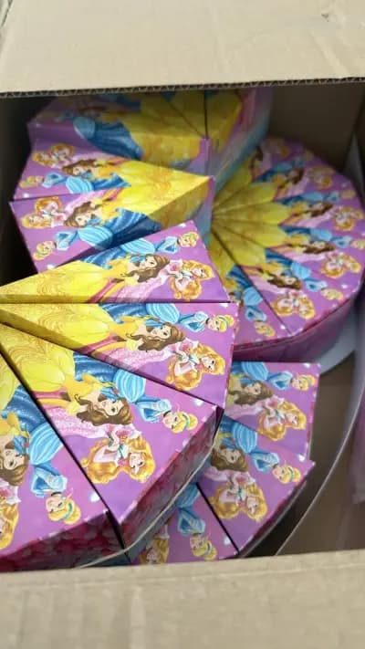 Детски магазин - bebeshkidreshki.com