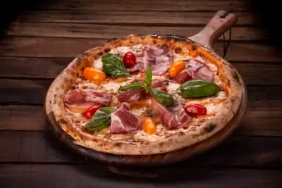 Mr. Pizza - Paradise Center