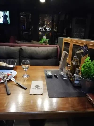 Семеен Хотел Жорела