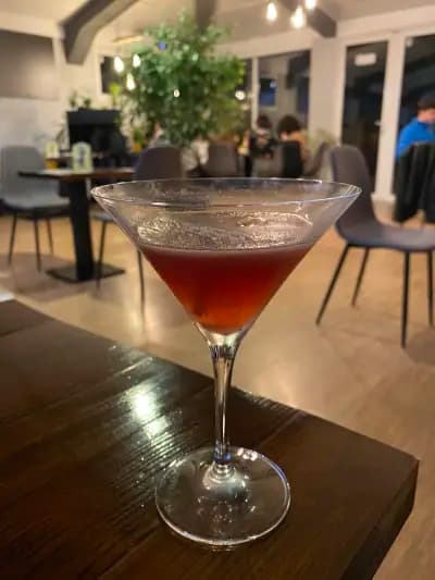 District Cafe & Bar