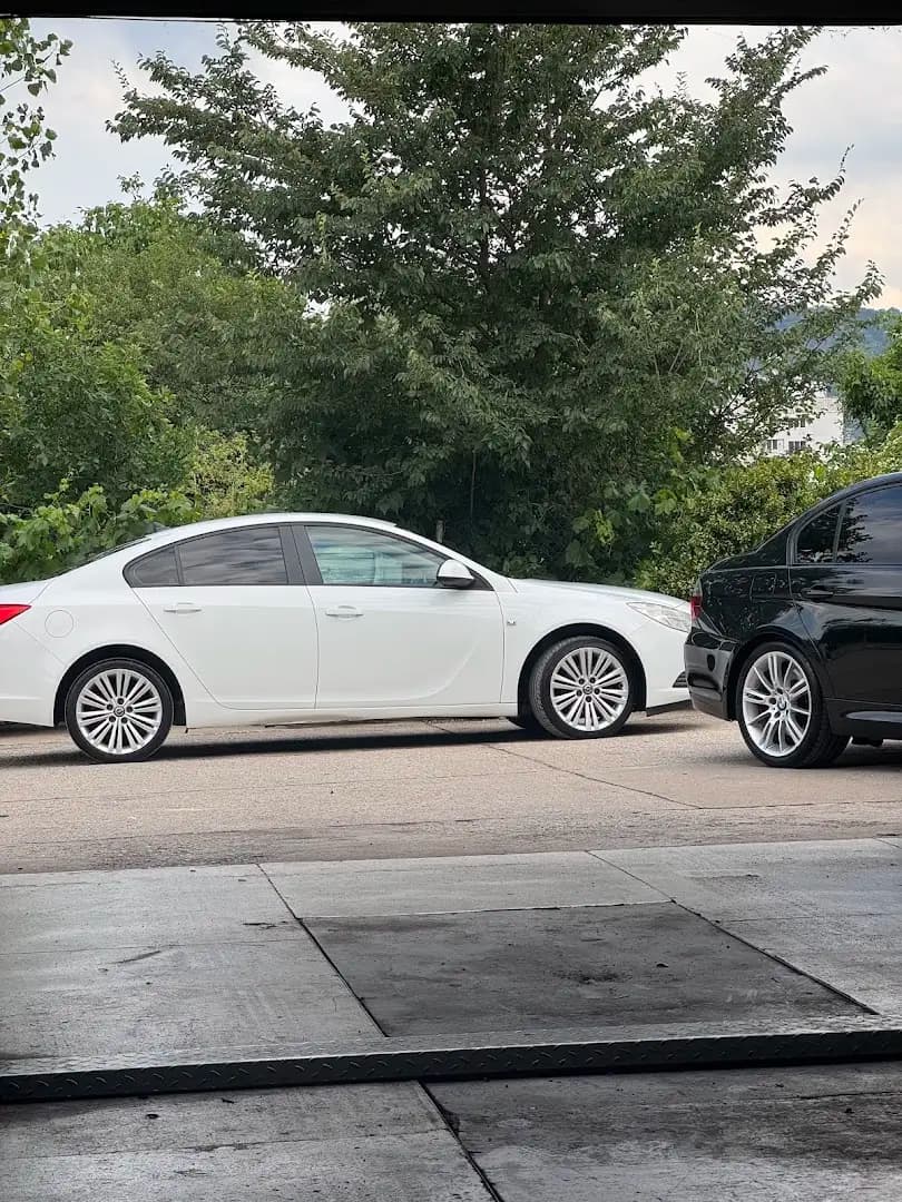 Автосервиз СЕРАФИМОВ