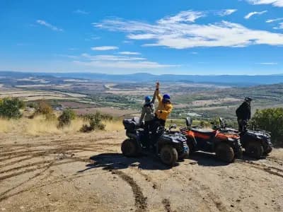 HillView Veliko Tarnovo - Off-road tours, city tours and rentals