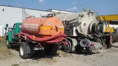 Отпушване на канали и източване на септични ями Велико Търново и региона.