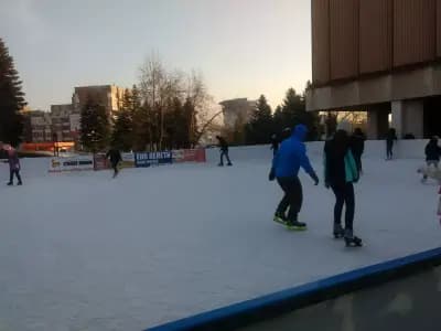 Ледена пързалка Велико Търново