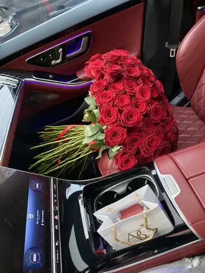 Цветарски магазин ,,City Flowers"