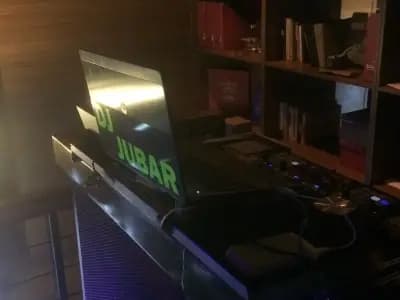 Piano Live Club Play