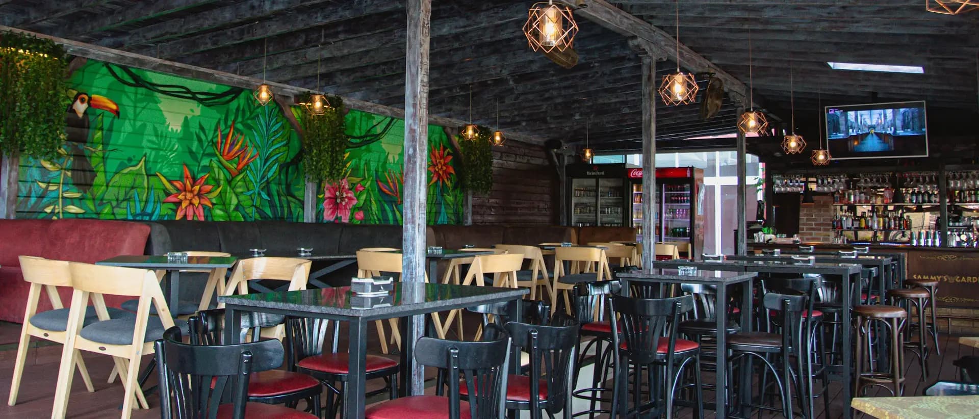 Sammy's Bar