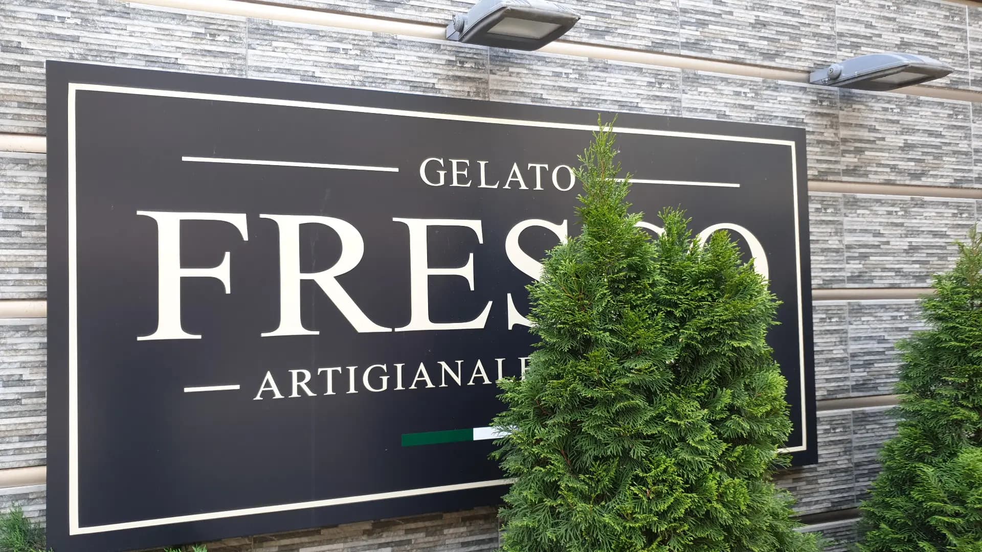 FLOR Gelato Artigianale & Cafeteria, Patisseria METRO VT