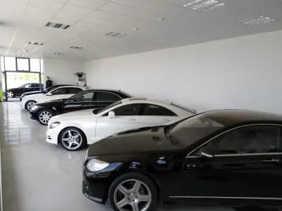 Автосалон Агресия