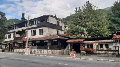 Megdana Hotel