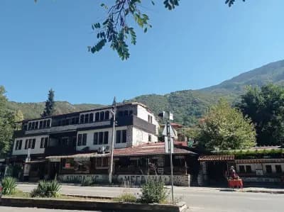 Megdana Hotel